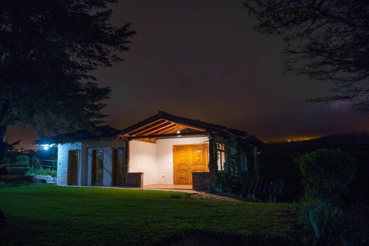 Hosteria Cananvalle Ibarra Exterior photo
