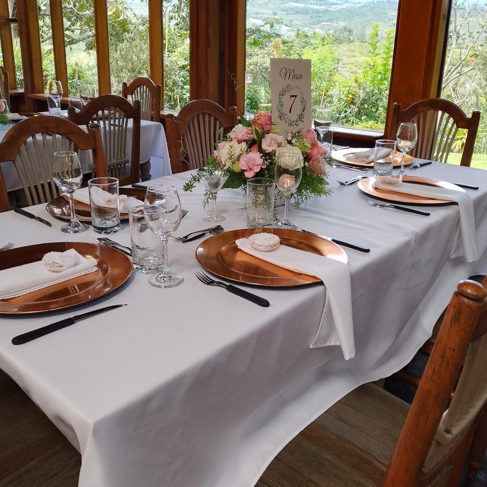 Hosteria Cananvalle Ibarra Exterior photo